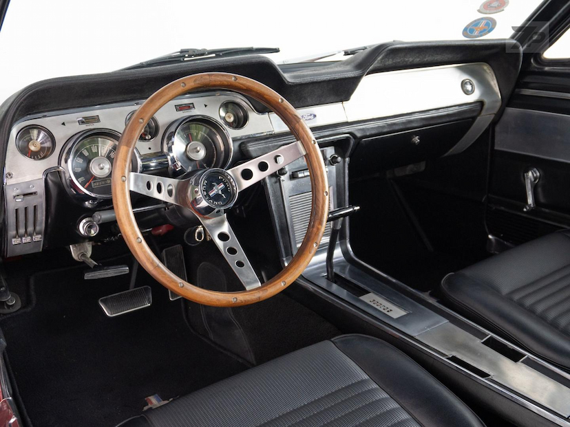Foto do veículo FORD MUSTANG  1967 22.836 KM 499.000,00