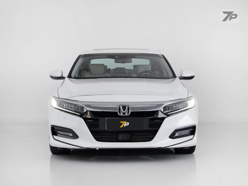 Foto do veículo HONDA ACCORD  2019 113.996 KM 165.000,00