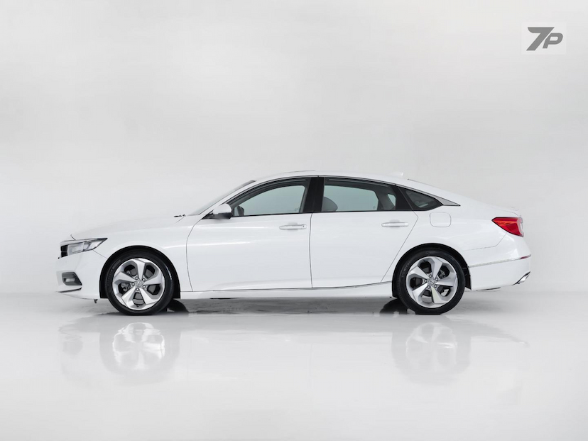 Foto do veículo HONDA ACCORD  2019 113.996 KM 165.000,00