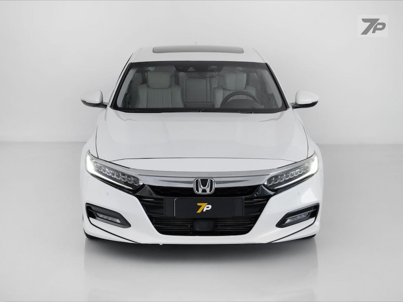 Foto do veículo HONDA ACCORD  2019 113.996 KM 165.000,00