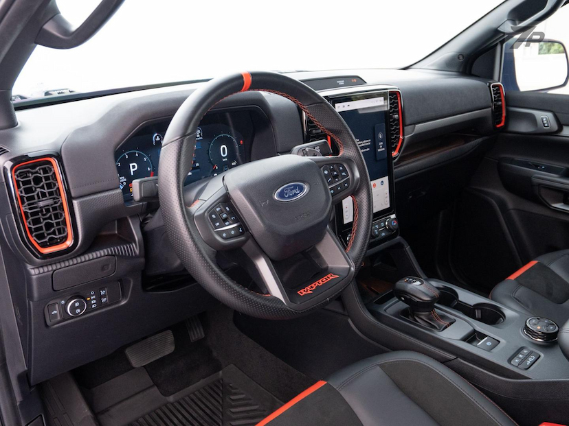 Foto do veículo FORD RANGER  RAPCD3G4A 2024 27.147 KM 448.500,00