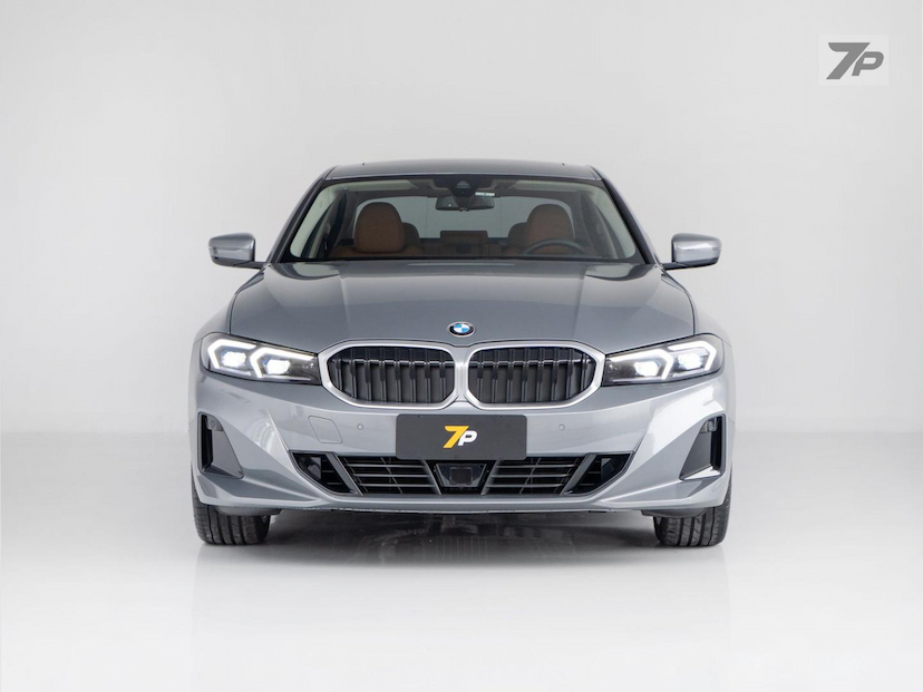 Foto do veículo BMW 320I  SPORT GP FLEX 2024 2.700 KM 329.000,00