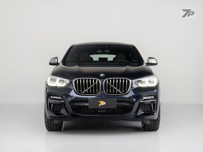 Foto do veículo BMW X4  M40I 2021 41.400 KM 359.000,00