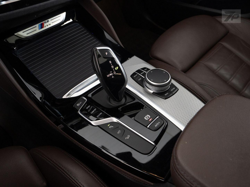 Foto do veículo BMW X4  M40I 2021 41.400 KM 359.000,00