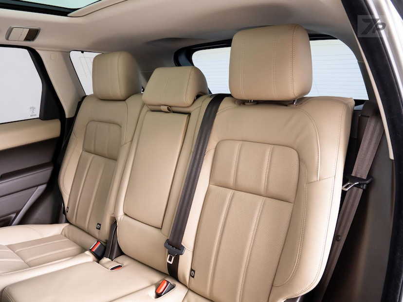 Foto do veículo LAND ROVER RANGE ROVER LR R.R SPT 3.0 TD HSE 2020 71.295 KM 359.900,00