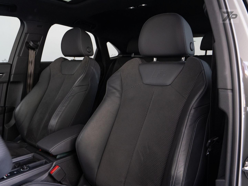 Foto do veículo AUDI Q3  SPORTBACK TFSI PERFORMANCE BLACK QUATTRO 2022 23.408 KM 258.500,00