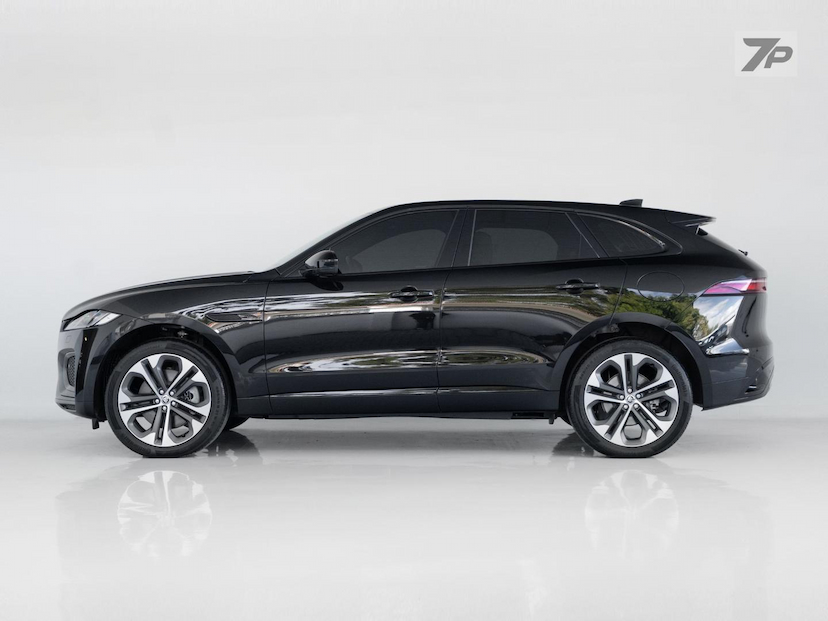 Foto do veículo JAGUAR F-PACE FPACE PHEV RD SE 2024 6.603 KM 428.500,00