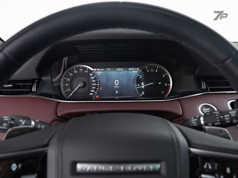 Foto do veículo LAND ROVER RANGE ROVER EVOQUE P250FF HSERD 2023 15.626 KM 339.900,00