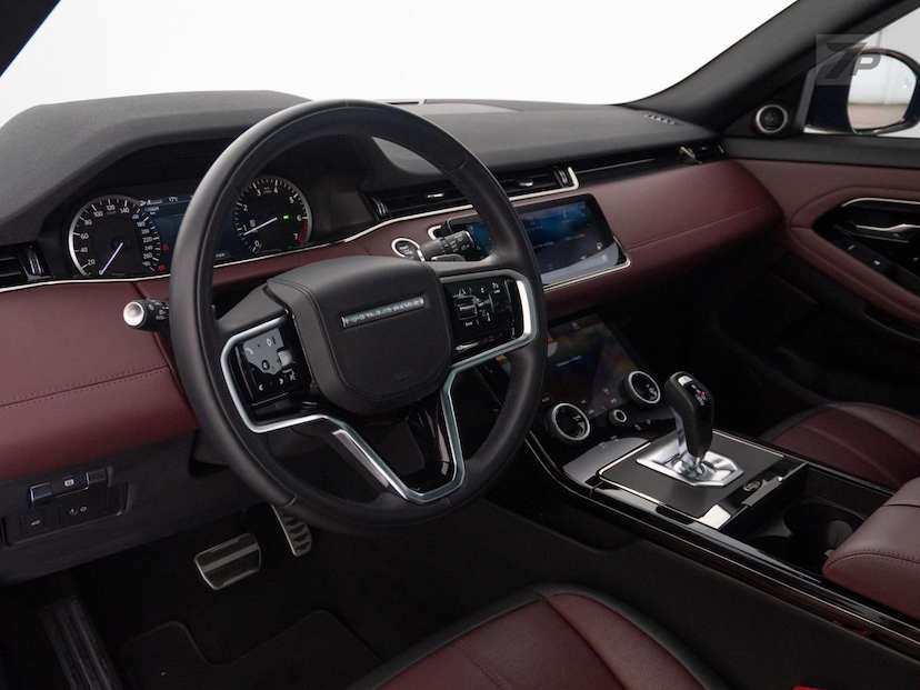Foto do veículo LAND ROVER RANGE ROVER EVOQUE P250FF HSERD 2023 15.626 KM 339.900,00