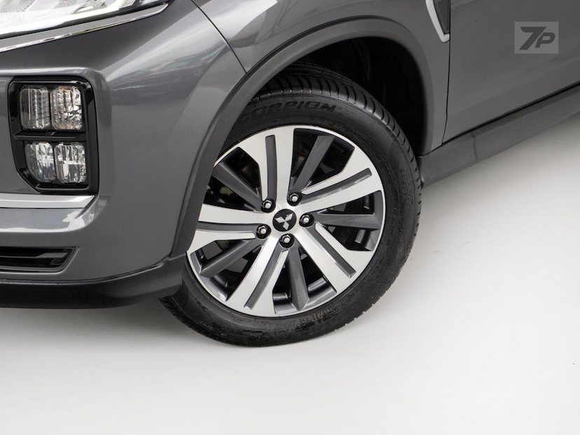 Foto do veículo MITSUBISHI OUTLANDER  SPT HPE2WD 2021 75.012 KM 114.500,00