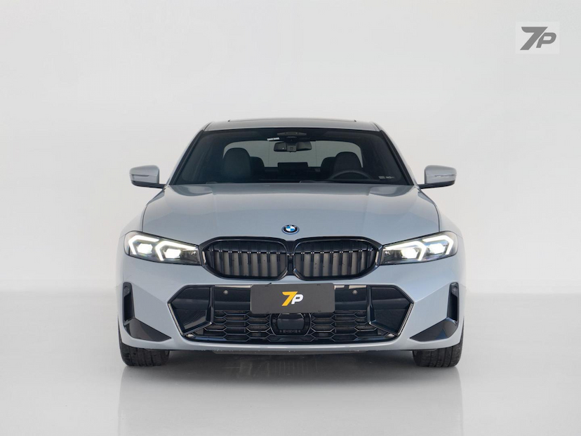Foto do veículo BMW 330I 330E 2025 1.524 KM 424.980,00