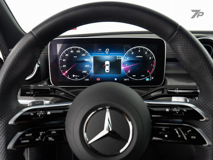 Foto do veículo MERCEDES-BENZ C 200  AMG LINE 2024 3.965 KM 339.000,00