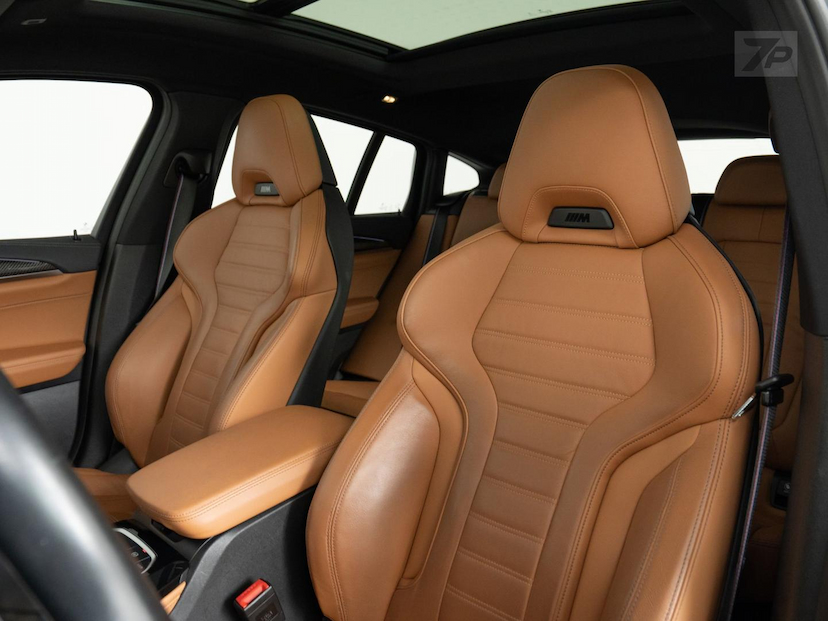 Foto do veículo BMW X4  M40I 2023 24.000 KM 445.000,00