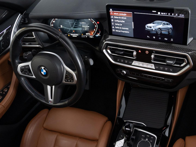 Foto do veículo BMW X4  M40I 2023 24.000 KM 445.000,00