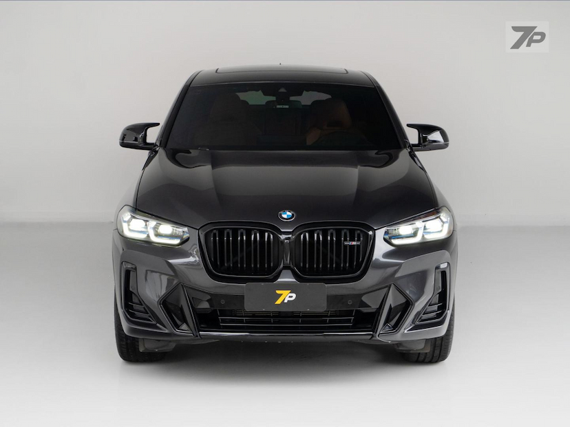 Foto do veículo BMW X4  M40I 2023 24.000 KM 445.000,00