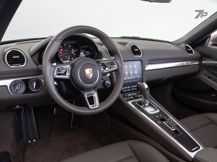 Foto do veículo PORSCHE 718  2.0 16V H4 GASOLINA BOXSTER PDK 2024 2.552 KM 599.000,00