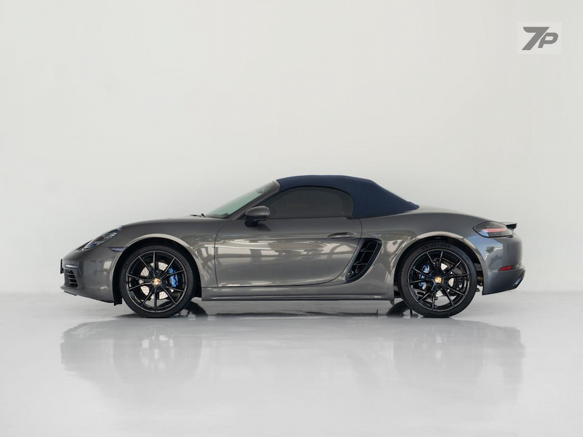 Foto do veículo PORSCHE 718  2.0 16V H4 GASOLINA BOXSTER PDK 2024 2.552 KM 599.000,00