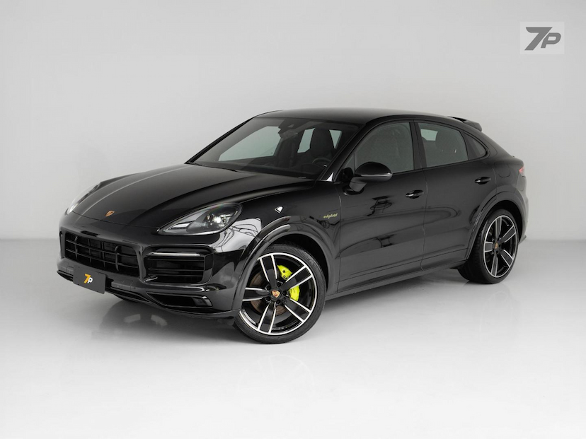 Foto do veículo PORSCHE CAYENNE  CP PHE 2023 26.043 KM 644.500,00