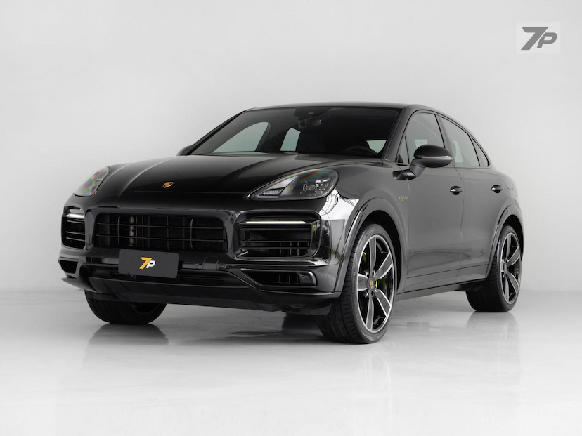 Foto do veículo PORSCHE CAYENNE  CP PHE 2023 26.043 KM 644.500,00
