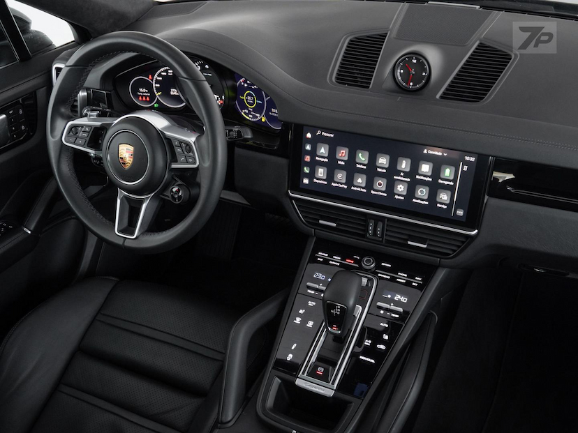 Foto do veículo PORSCHE CAYENNE  CP PHE 2023 26.043 KM 644.500,00