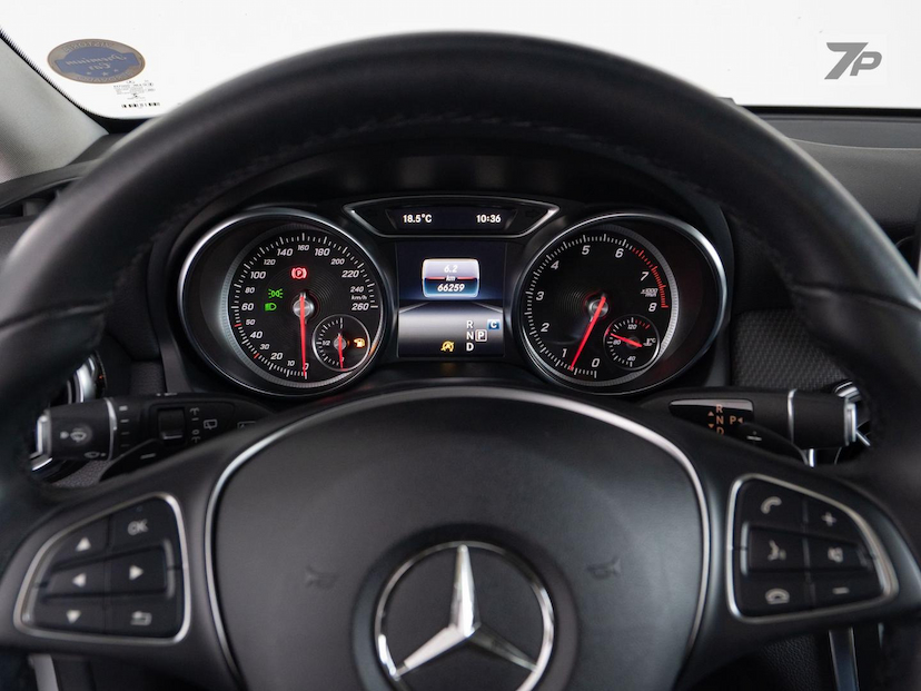 Foto do veículo MERCEDES-BENZ GLA 200 GLA200FF STY 2018 66.259 KM 109.000,00