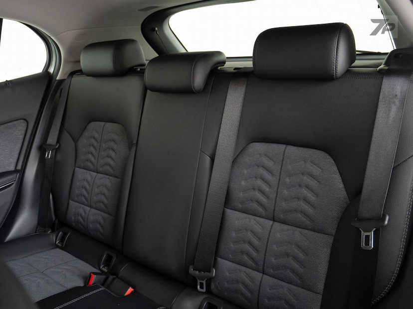 Foto do veículo MERCEDES-BENZ GLA 200 GLA200FF STY 2018 66.259 KM 109.000,00