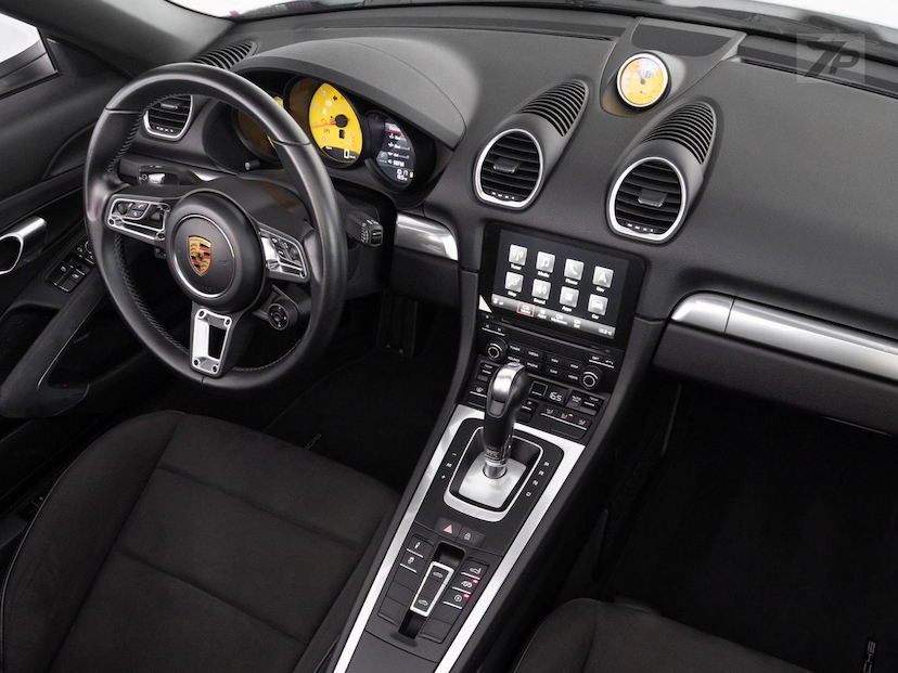 Foto do veículo PORSCHE 718  BOXSTER GTS 4.0 400CV 2021 22.556 KM 635.000,00