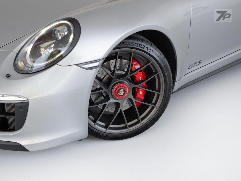 PORSCHE 911 2018/2018 - 7Place