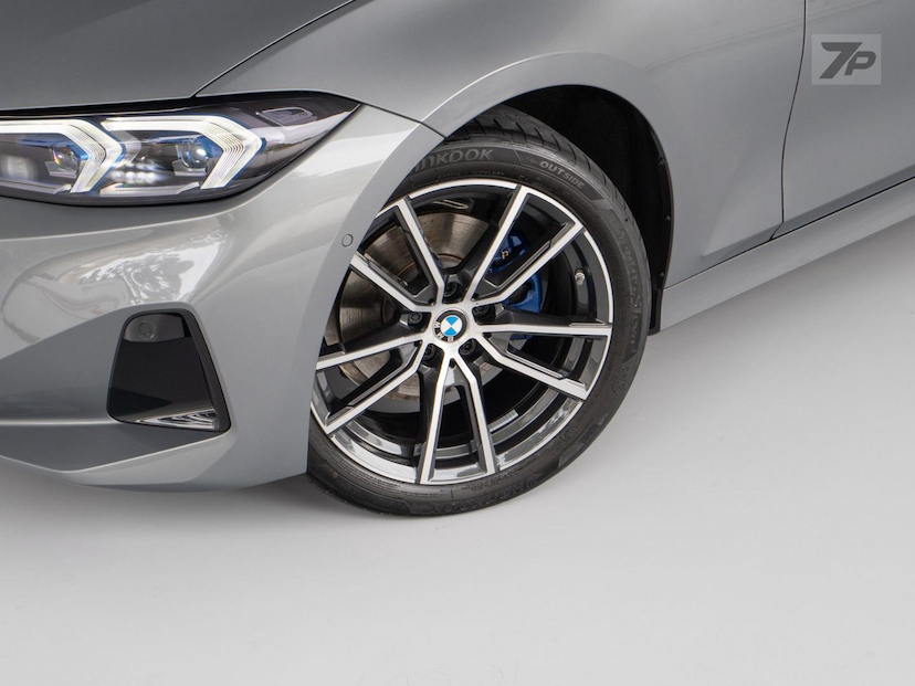 Foto do veículo BMW 320I  SPORT GP FLEX 2024 2.700 KM 315.000,00