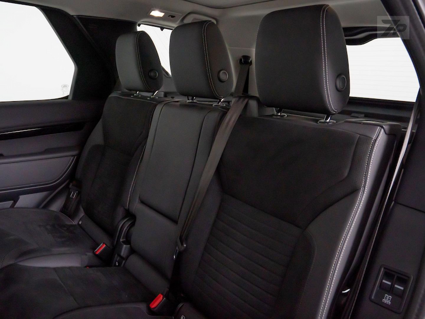 Foto do veículo LAND ROVER DISCOVERY DISC D300 HSE 2021 78.270 KM 389.000,00