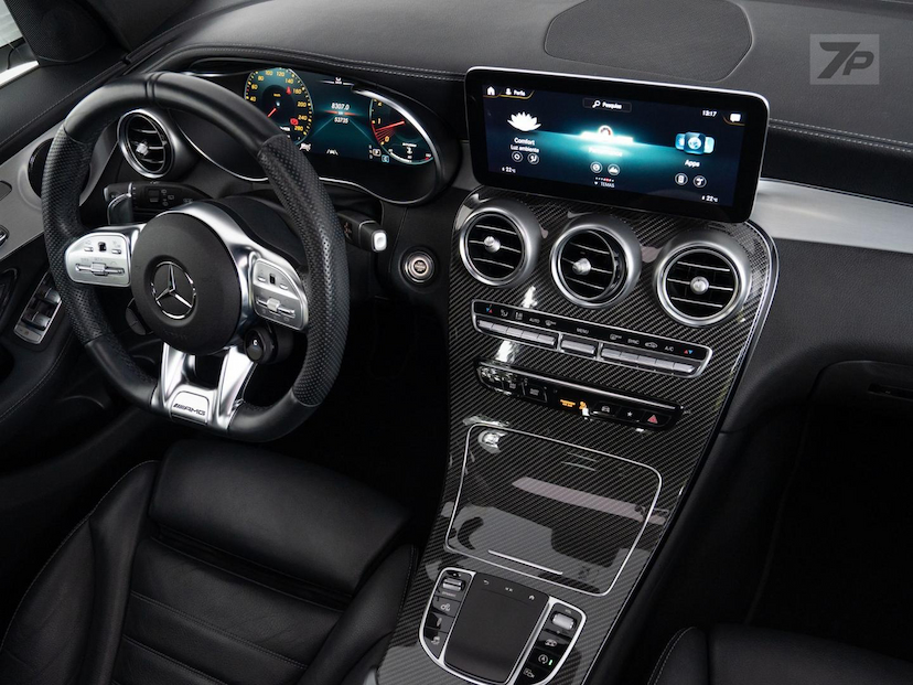 Foto do veículo MERCEDES-BENZ GLC 43 AMG GLC-43 AMG 3.0 V6 BI-TURBO 367CV AUT 2022 53.734 KM 379.000,00