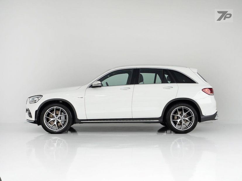 Foto do veículo MERCEDES-BENZ GLC 43 AMG GLC-43 AMG 3.0 V6 BI-TURBO 367CV AUT 2022 53.734 KM 379.000,00