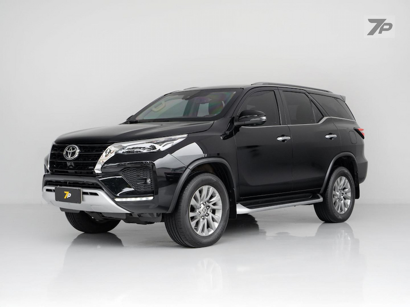 Foto do veículo TOYOTA HILUX  SWSRXA4FD 2023 55.410 KM 369.000,00