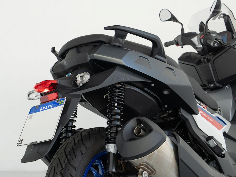 Foto do veículo BMW C 400 X C400 X SPORT 2024 631 KM 56.900,00