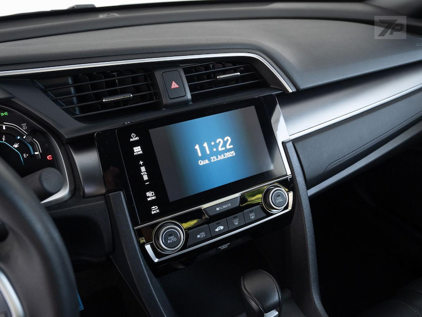 Foto do veículo HONDA CIVIC  EXL CVT 2019 35.879 KM 123.000,00