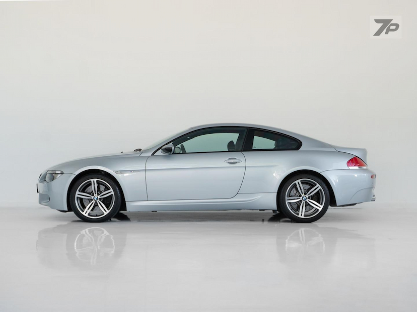 Foto do veículo BMW M6  5.0 V-10 40V 2P 2006 35.362 KM 358.500,00