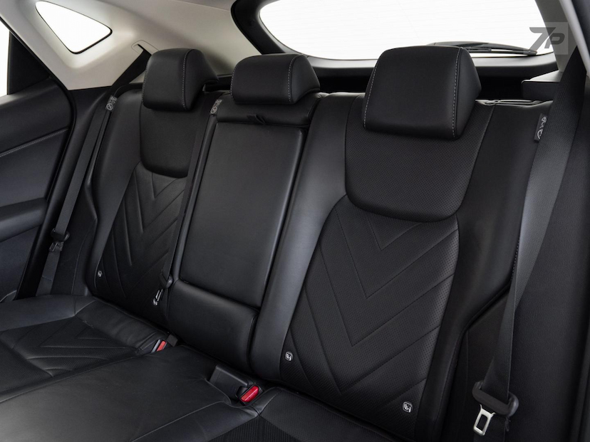 Foto do veículo LEXUS NX 350H NX350H LUXURY 2023 39.400 KM 299.000,00