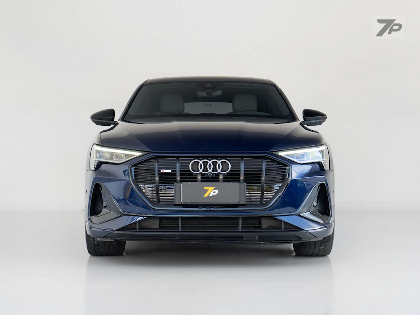 Foto do veículo AUDI E-TRON E TRON 2020 44.252 KM 278.900,00