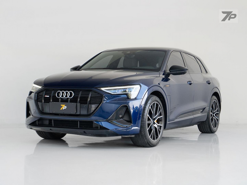 Foto do veículo AUDI E-TRON E TRON 2020 44.252 KM 278.900,00