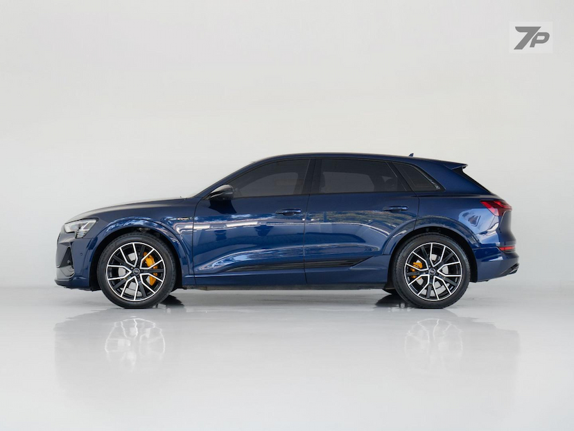 Foto do veículo AUDI E-TRON E TRON 2020 44.252 KM 278.900,00