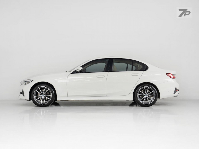 Foto do veículo BMW 320I 320 SPORT GP 184 CV 2021 56.632 KM 199.000,00