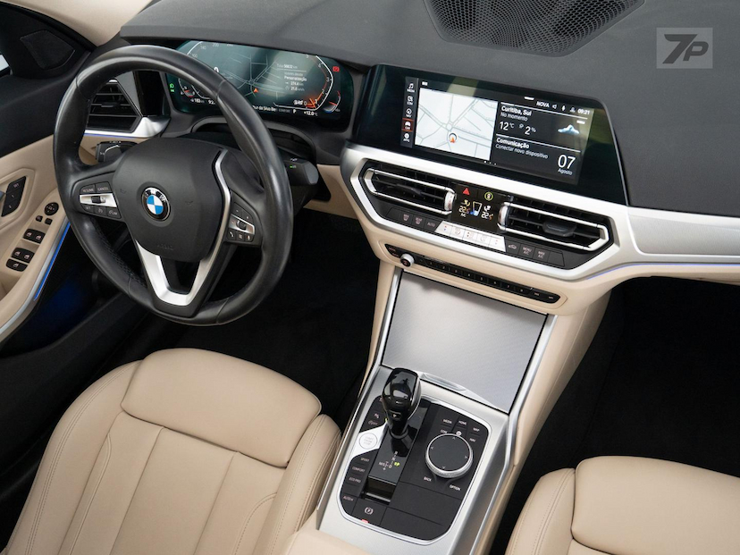 Foto do veículo BMW 320I 320 SPORT GP 184 CV 2021 56.632 KM 199.000,00