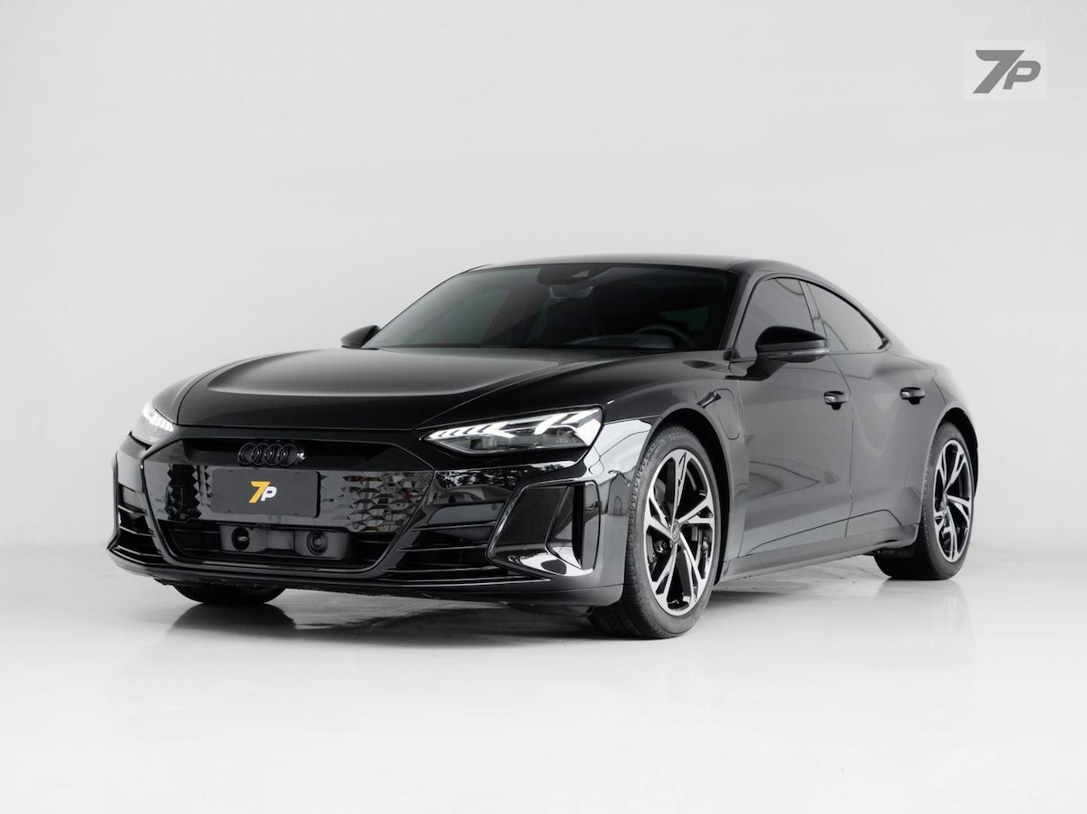 Foto do veículo AUDI E-TRON E-TRON S SPORTBACK QUAT. AUT (ELÉTRICO) 2023/2024 404 KM R$ 477.500,00