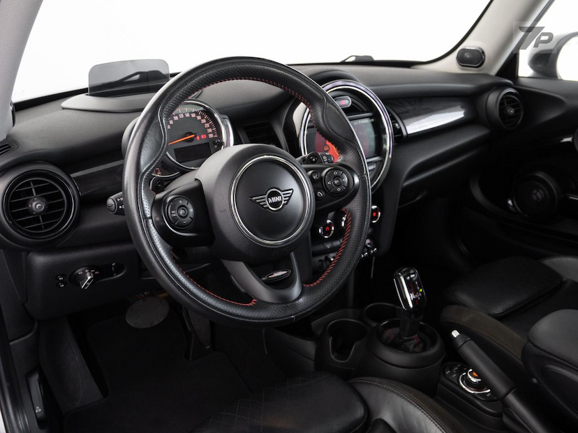 Foto do veículo MINI COOPER  S 2020 40.730 KM 149.800,00