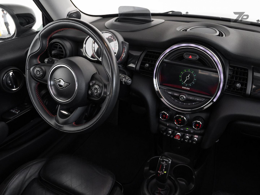 Foto do veículo MINI COOPER  S 2020 40.730 KM 149.800,00