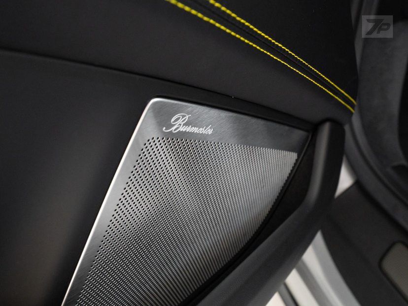 Foto do veículo PORSCHE 911  TURBO S 2021 10.772 KM 1.320.000,00