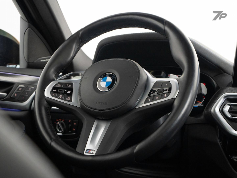 Foto do veículo BMW X4  XDRIVE30I 2024 23.981 KM 387.000,00