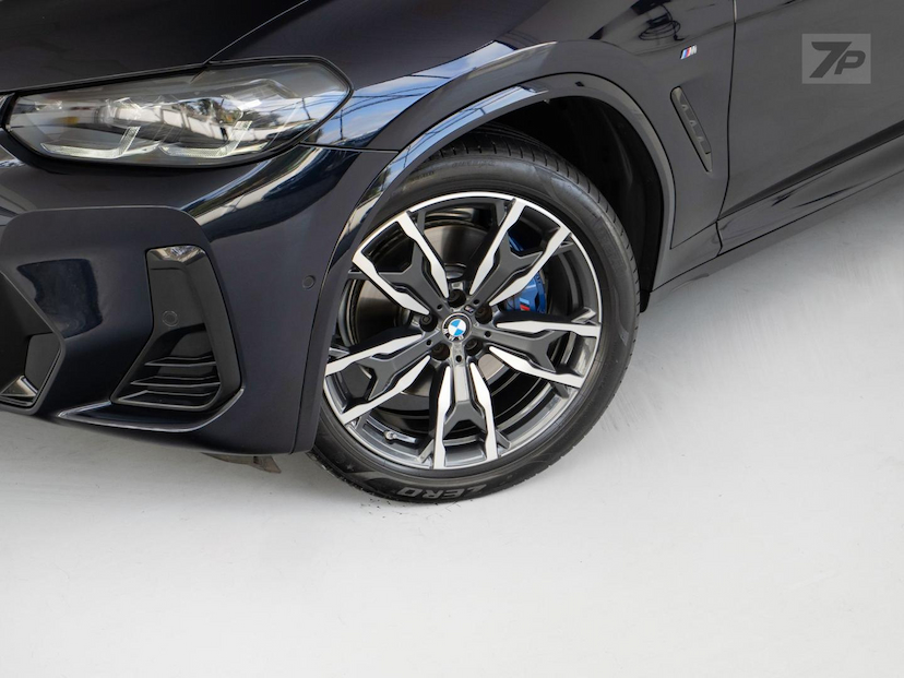 Foto do veículo BMW X4  XDRIVE30I 2024 23.981 KM 387.000,00
