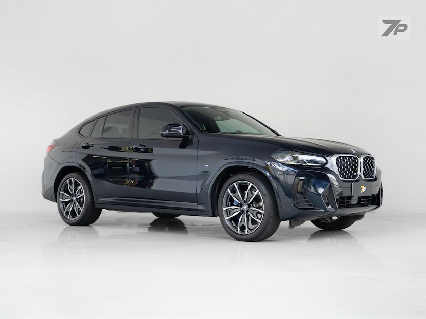 Foto do veículo BMW X4  XDRIVE30I 2024 23.981 KM 387.000,00
