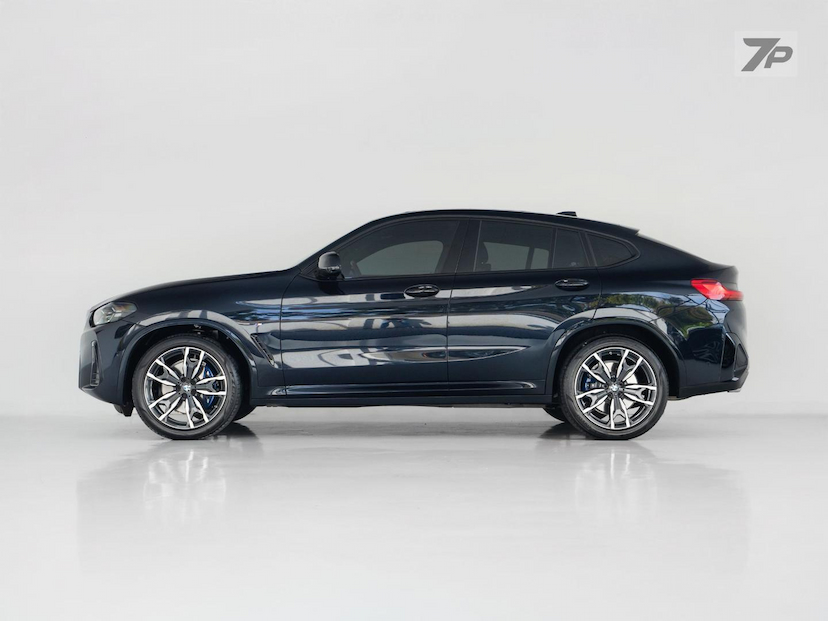 Foto do veículo BMW X4  XDRIVE30I 2024 23.981 KM 387.000,00
